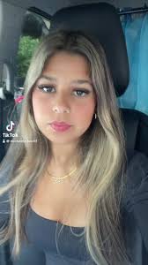 Michaela Koch (@michaela.second)