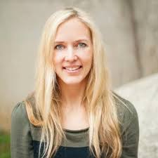 Find and follow ArcGIS Experts