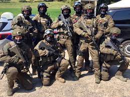 Die einsatzeinheit wega (vom früheren namen wiener einsatzgruppe alarmabteilung) ist eine sondereinheit der österreichischen polizei in der bundeshauptstadt wien.sie ist der landespolizeidirektion wien, genauer der abteilung für sondereinheiten (ase), unterstellt. Pin Von Luca Hostettler Auf Sondereinheit Sondereinsatzkrafte Sondereinheit Bundesheer