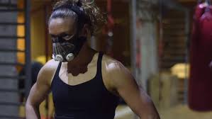 English translation, also provided by musz, is below. Mi Ez Az Ijeszto Szerkezet Hosszu Katinka Fejen 24 Hu