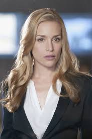 Annie Walker, CIA (adorable operative) ☑  Sam Page ☺ Season 2
