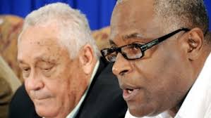 Air Traffic Controllers Grouse Headed To Court