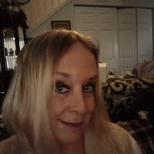 Ideas for goody box items that keep well without drying out