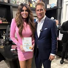 NICHOLAS PERRICONE, M.D. HEALTHY AGING EXPERT