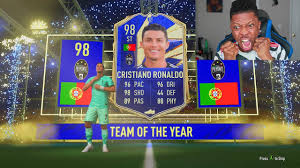 Create your own fifa 21 ultimate team squad with our squad builder and find player stats using our player database. Omg I Packed Toty Ronaldo Best Pack Ever Fifa Completed Fifa 21 Ultimate Team Youtube