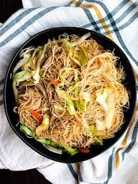 Authentic Pancit Recipe Filipino Noodles With Chicken A Healthy Makeover Recipe Pancit Recipe Asian Recipes Recipes