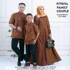 Contoh baju copel ayah ibu waktu acara lamaran anak. Couple Batik Ibu Dan Anak