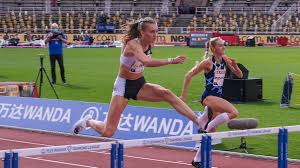 Femke bol runs 53.90 world lead rome diamond league 400mh #romediamondleague amersfoorts sportvrouw van het jaar femke bol promoot de ska minimarathons 2020. World Athletics On Twitter Unbolievable Femke Bol Continues Her Winning Streak With A 54 68 Victory Stockholmdl