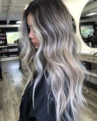 Hellbraunes haar mit blonden strähnen blonde streifen und hellbraune gehen hand in hand. 784 Likes 10 Comments Diana Vivi Dvcolour On Instagram Thats Pretty Colourist Dvcolour Styli Blonde Asian Hair Blonde Hair Color Ash Blonde Balayage