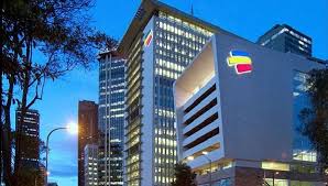 It operates through following operating segments: Bancolombia Burofotos Glassdoor