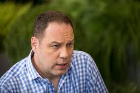 Számára most kisfia a legfontosabb. Pachmann Peter A Hujber Ugyrol Mintha Kifordult Volna Onmagabol