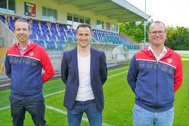 Mannschaft saison 2020/21 fotos © fotozug.ch obere reihe (v.l.n.r.): Daniel Frischkopf Adieu Und Dankeschon Frischi