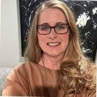 Carrie Hiser's Instagram, Twitter & Facebook