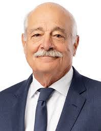 Gary Rutledge's Instagram, Twitter & Facebook