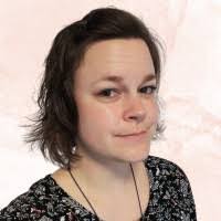 Emily Schreck's Instagram, Twitter & Facebook