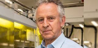 Richard Friend awarded 2024 Institute of Physics Isaac Newton Medal