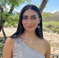 Amanda Sanz's Instagram, Twitter & Facebook