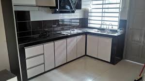 Dengan pelbagai pilihan bahan, dapat menghasilkan kabinet dapur dengan mengikut tema dan citarasa anda sendiri. Design Kabinet Dapur Moden Dunia Kabinet Dapur