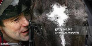 88 Adrian Dwyer Photos & High Res Pictures