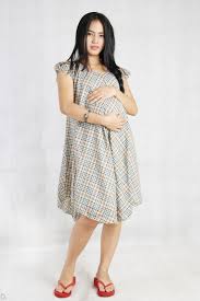 10 rekomendasi baju hamil terbaik model dress (terbaru tahun 2021) selama masa kehamilan, mungkin anda memerlukan dress hamil untuk dipakai menghadiri acara tertentu atau sekadar ingin tampil manis. Baju Untuk Ibu Hamil Muda Uki82 Ngeblog