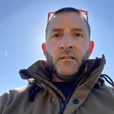 Cameron Duff's Instagram, Twitter & Facebook