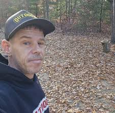 Michigan College of Pharmacy alumni celebrating at wedding