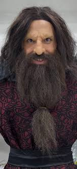 مطلوب معد ملخصات أفلام ( متابع جيد لأحدث الافلام والمسلسلات ) وعنده مهارة  في التلخيص والحكي بطريقة مميزة يتواصل معايا inbox