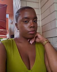 NIKKI H (@nikki.delancia) • Instagram photos and videos