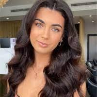 Sharon Maciejewski's Instagram, Twitter & Facebook