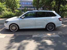 The skoda fabia is a true millennial after all, the first generation was launched shortly before the turn of the millennium. Fabia Iii Tuning Bilder Von Umbauten