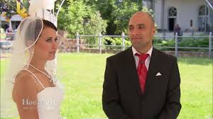 Aber ich kenne viele leute, die bedeutend schlechter für sich selbst gewählt haben. Hochzeit Auf Den Ersten Blick Video Staffel 1 Episode 2 Haben Sich Bea Und Tim Verliebt Teil 2 Sixx