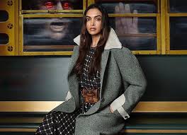 Gandi baat season 3 all hot scenes photo collection. Deepika Padukone Joins The Louis Vuitton Family Becomes The First Bollywood Actress To Collaborate With The Brand Bollywoodbio Sweden