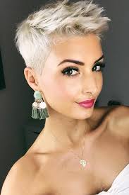 This textured short hair style is great for women with heart, round shaped faces. 177 Pixie Cut Ideas To Suit All Tastes In 2021 Lovehairstyles Com