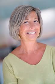 Linda Waitkus's Instagram, Twitter & Facebook