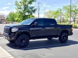 Anyone recommend link to oem spec wheel replacement options for 2002 seqioua sr5? Official Tundra Wheel And Tire Setups Pics And Info Toyota Tundra Forum