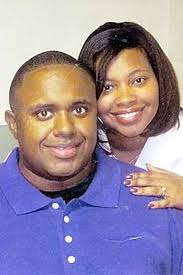 Tara J. Rowe, Termaine T. Ross plan fall wedding