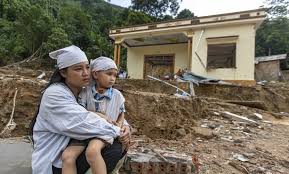 Cơn đại hồng thủy sông Chảy 'nuốt chửng' nhiều nhà dân thôn Kho Vàng như  thế nào?