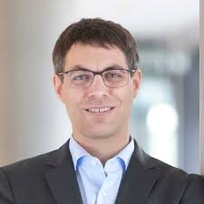 Daniel Kühnle (@daniel_kuehnle)