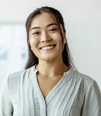 Kellie Wagner's Instagram, Twitter & Facebook