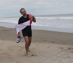 Los dirigentes de juntos por el cambio, patricia bullrich, fernando iglesias, waldo wolff y luis brandoni, fueron citados por el propio héctor magnetto a su quinta de la localidad de mercedes para delinear las principales políticas opositoras de cara a las elecciones 2021 e incluso a grabar un video que fue subido a las redes sociales. Postal De San Clemente La Lectora Provisoria