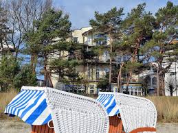 Strandhotel zur promenade is located at germany, ostseebad binz, strandpromenade 46. Apartment Strandpromenade 1 Reihe Am Meer Inkl Strandkorb Binz Frau Karin Kienapfel