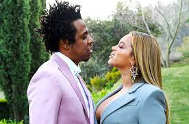 Beyonce Jay Z Share Sin City Photo Album Following Wedding Anniversary Billboard