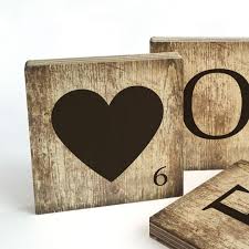 Buchstabensteine Herz Vintage Schmucken Sie Ihr Zuhause Mit Unseren Trendigen Buchstabensteinen Mit Diesen Steinchen Holzbuchstaben Steine Dekobuchstaben