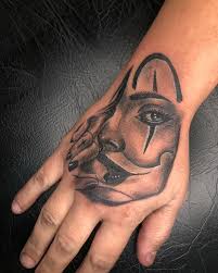 Ainda que eu andasse pelo vale da sombra da morte não temeria mal algum  porque tu estás comigo 🙏