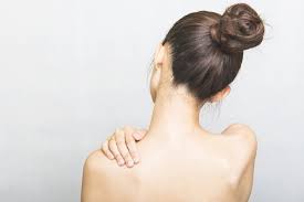 Zat sulfur yang ada di dalamnya akan membantu menghilangkan jerawat dengan cepat. Interview Dokter Penyebab Jerawat Di Badan Cara Tepat Menghilangkan Bekasnya Bukareview