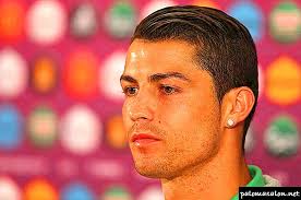Ronaldo saç modeli & ronaldo hair model. Cristiano Ronaldo Nun Sac Modeli Tanim Ve Teknik Sac Kesimi 2021
