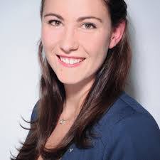 Kaya Becker's Instagram, Twitter & Facebook