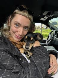 Valerie Ellsworth's Instagram, Twitter & Facebook