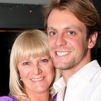 Vicki Le Bas (vickilebas)