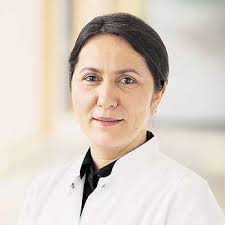 FreundlichesWeißund BlaustattWintergrau